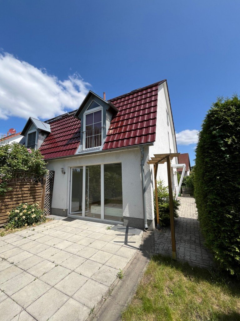Terrasse Hoppegarten OT Birkenstein Doppelhaush�lfte gem�tliche Doppelhaush�lfte mit Keller in Birkenstein nahe S-Bahn