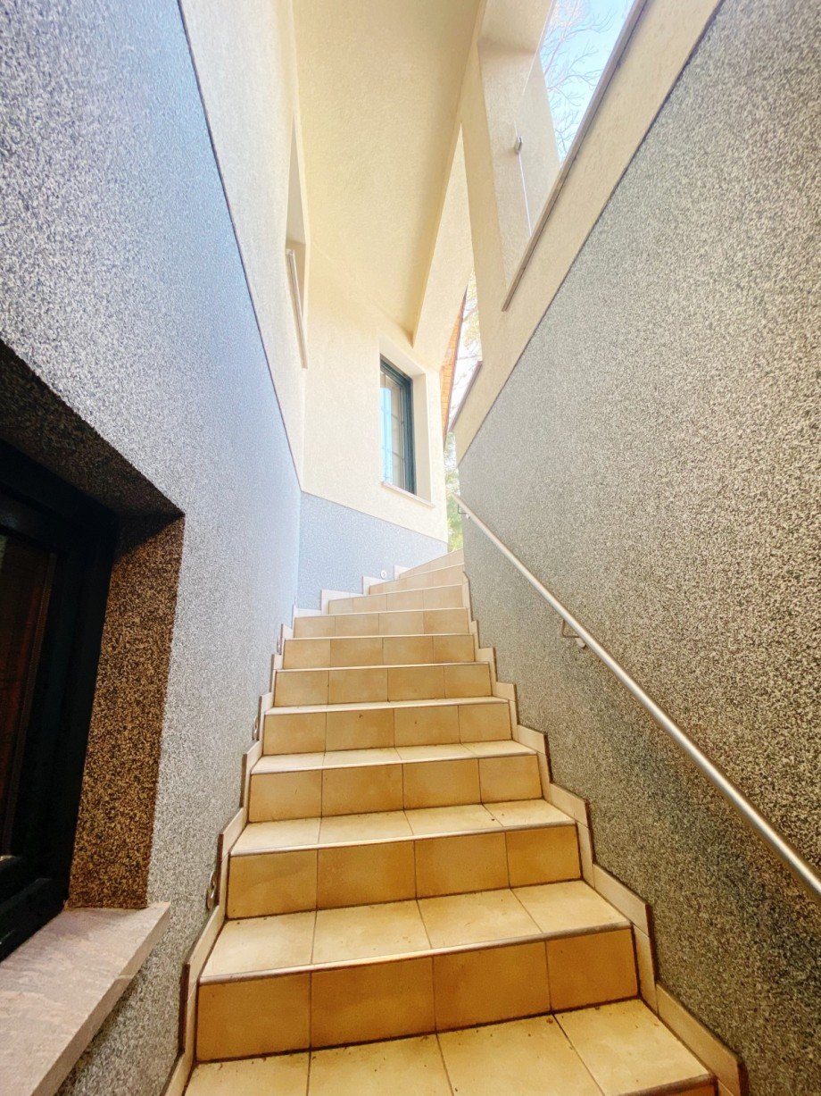 Kellerau�entreppe mit Glasgel�nder Einfamilienhaus Petershagen/Eggersdorf