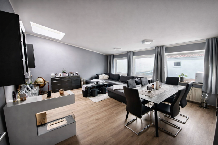 Wohnzimmer (Hinterhaus DG) Zweifamilienhaus Berlin