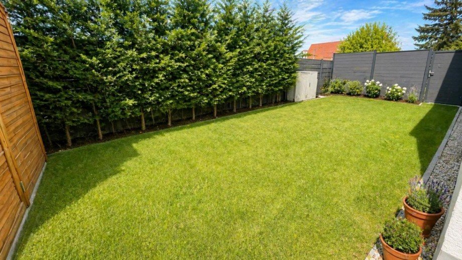 Garten Doppelhaush�lfte Berlin