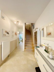 Eingangsbereich Neuwertiges Reihenhaus in fu�l�ufiger Entfernung zum U- Bahnhof Kienberg