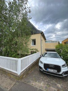 Hausansicht Einfamilienhaus mit Wintergarten & Tiefgarage in Alt-Hohensch�nhausen