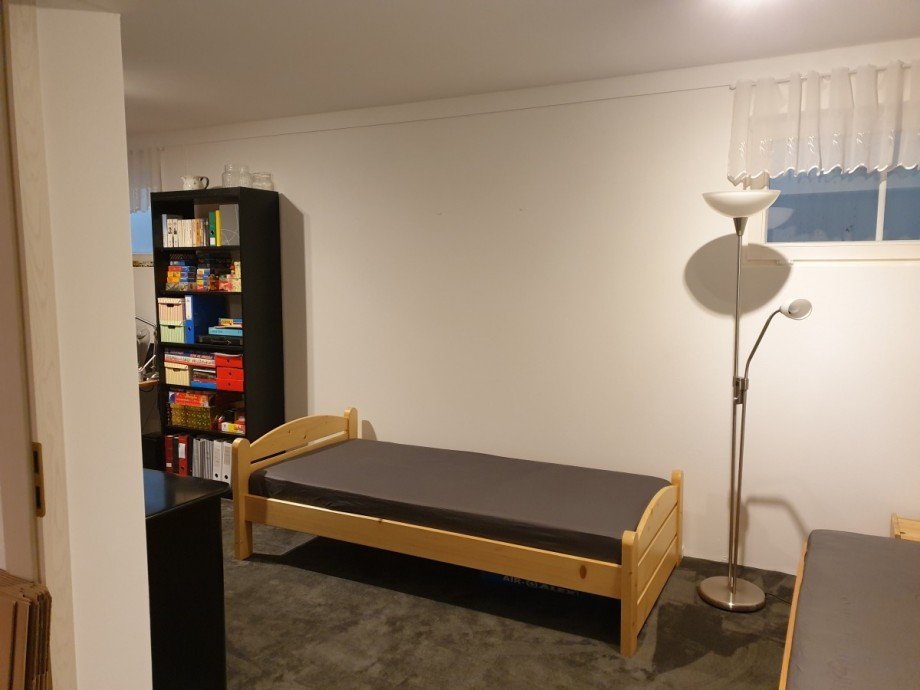 Zimmer 1 UG 2 Reihenmittelhaus Berlin