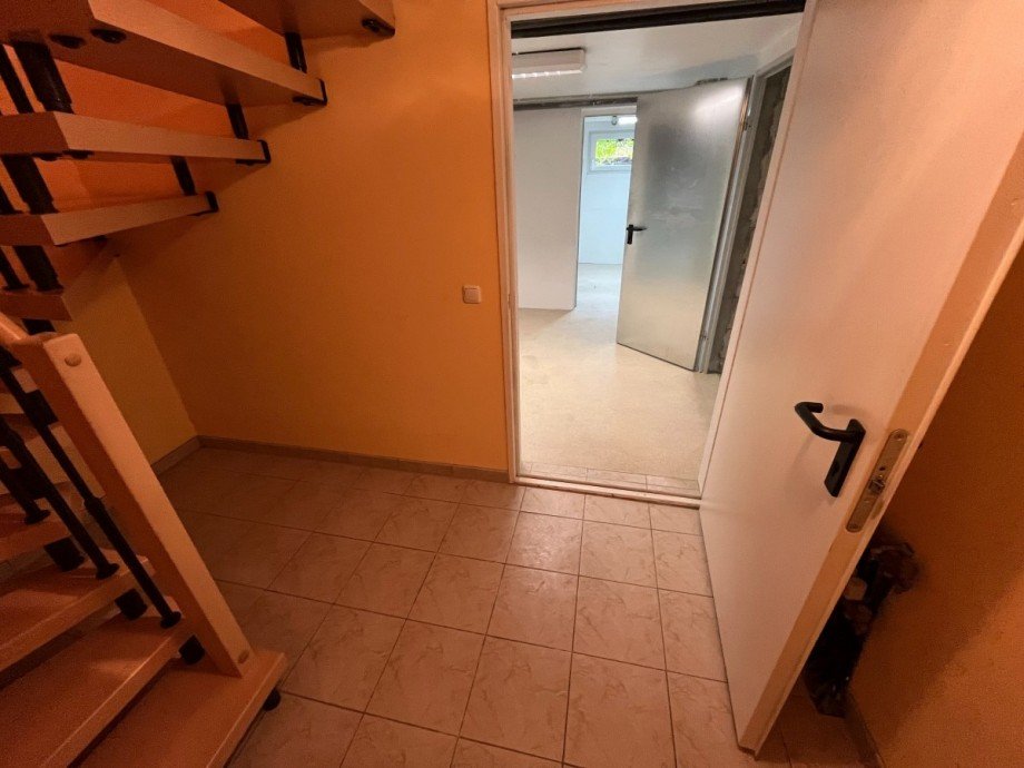 Kellereingang Einfamilienhaus Berlin