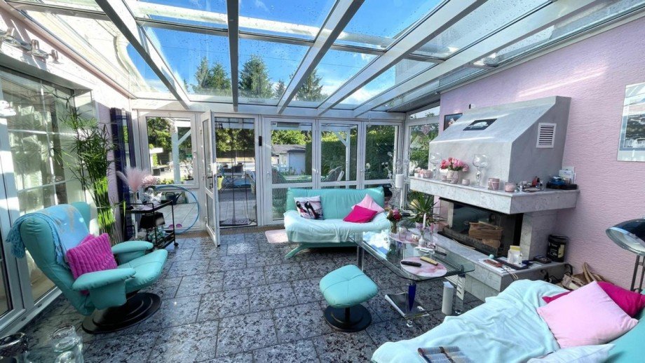 Wintergarten mit Kamin Einfamilienhaus Berlin