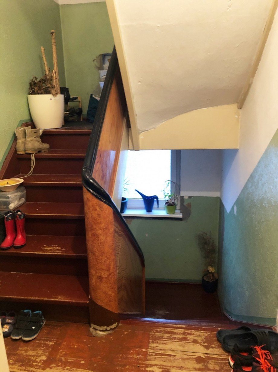 Treppenhaus 3sepperate Eing�ne Mehrfamilienhaus Berlin