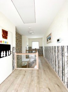 Flur Neuwertige Stadtvilla mit Erdw�rmeheizung