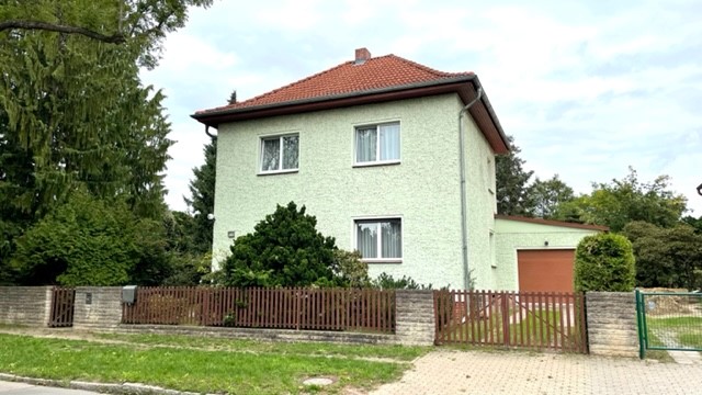 Blick von der Strasse Einfamilienhaus Berlin