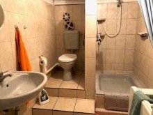 Duschbad UG Neu: 3 Zimmer -  Bungalow mit Keller in Traumlage von Kaulsdorf S�d