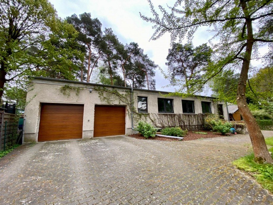 Nebengelass/ Gewerbe und Gro�raumgarage Einfamilienhaus K�nigs Wusterhausen