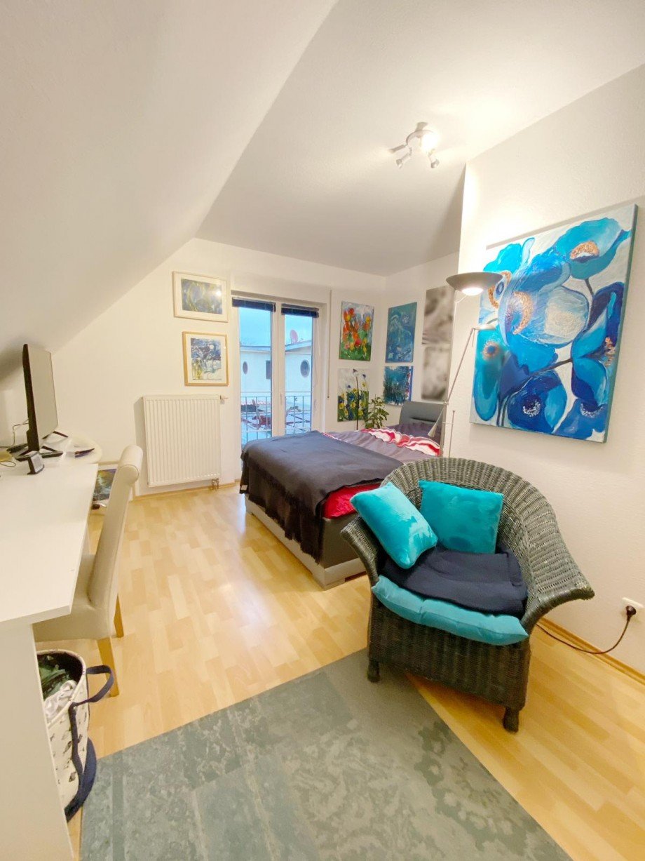 Zimmer1 DG Einfamilienhaus Berlin