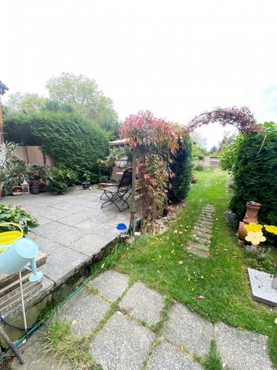 Gartenanteil Wohnung 1.OG Mehrfamilienhaus Berlin