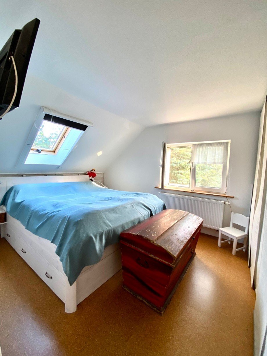 Schlafzimmer Dachgeschoss Doppelhaush�lfte Berlin