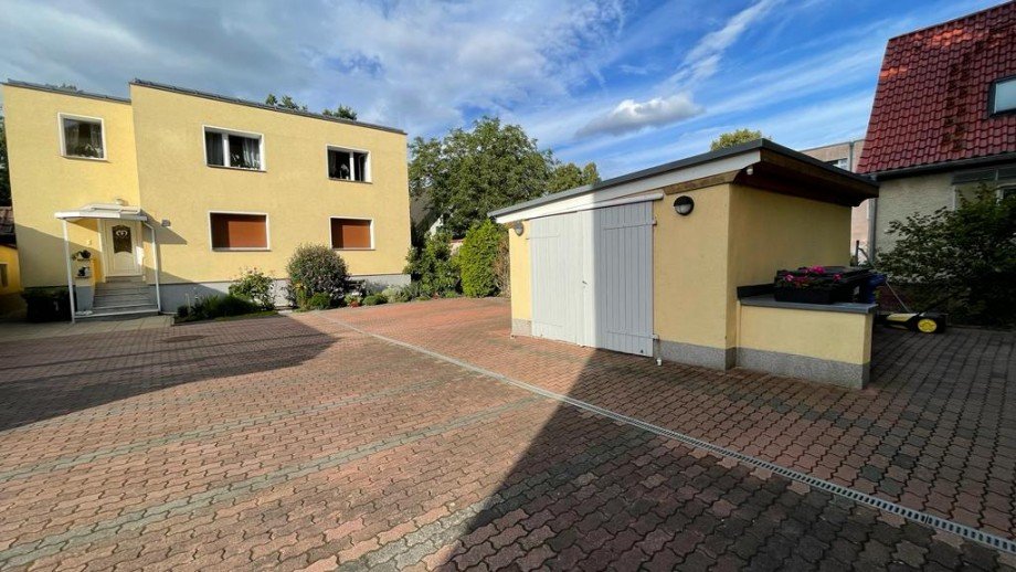 Gartenhaus Mehrfamilienhaus Berlin
