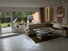 Wohnzimmer mit Gartenblick Gepflegte Doppelhaush�lfte in Buckow mit 360 Grad Rundgang