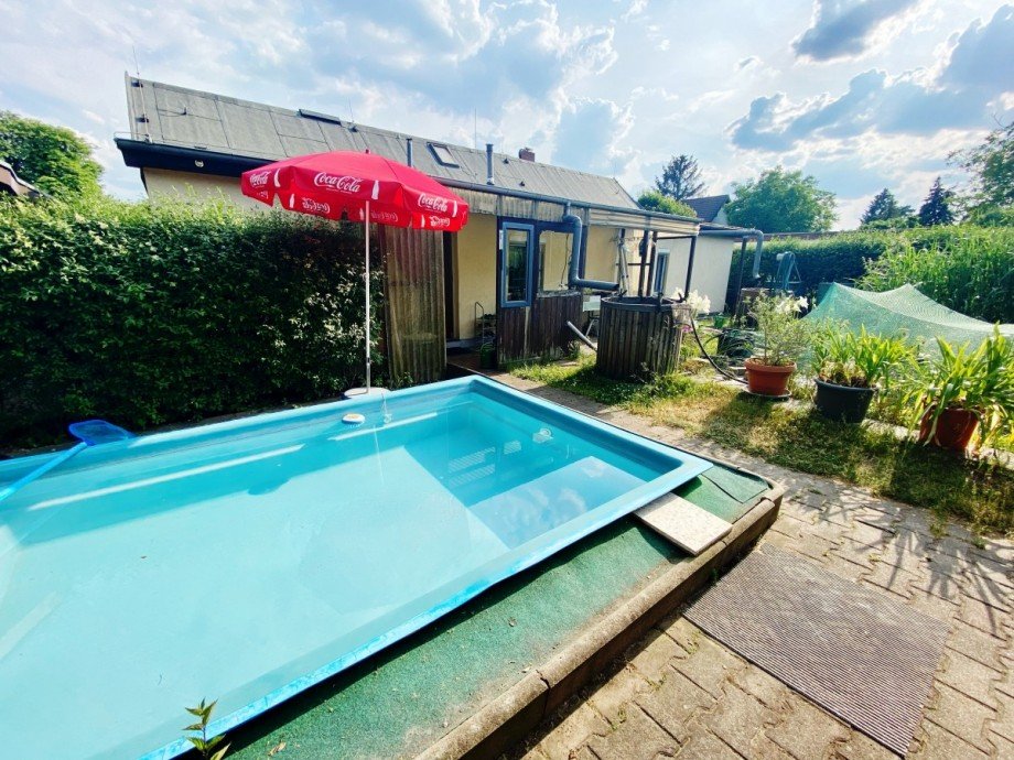 Pool Bungalow Berlin