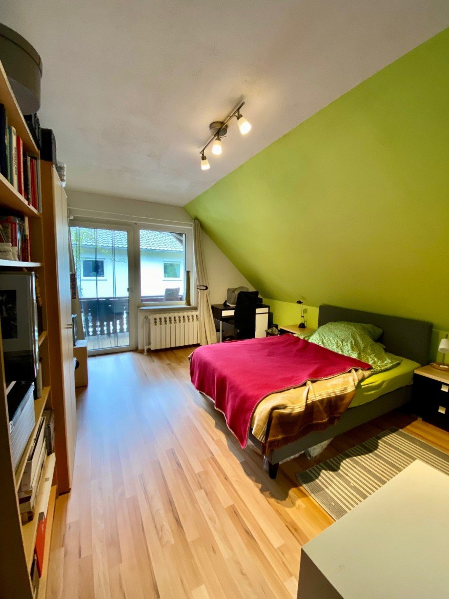 Zimmer 2 DG mit Zugang zum Balkon Einfamilienhaus K�nigs Wusterhausen
