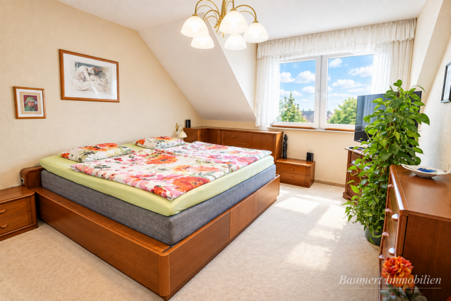 Schlafzimmer Doppelhaush�lfte Berlin