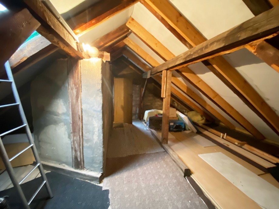 Dachboden Mehrfamilienhaus Berlin