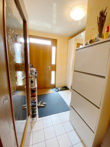 Windfang Sehr gepflegtes Einfamilienhaus mit Keller nahe Kaulsdorfer See