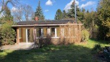 Blick von vorne Neu: Gem�tlicher Bungalow mit Wintergarten und Keller in Biesdorf S�d