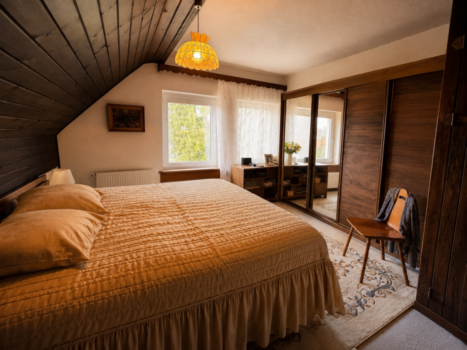 Schlafzimmer DG Einfamilienhaus Berlin