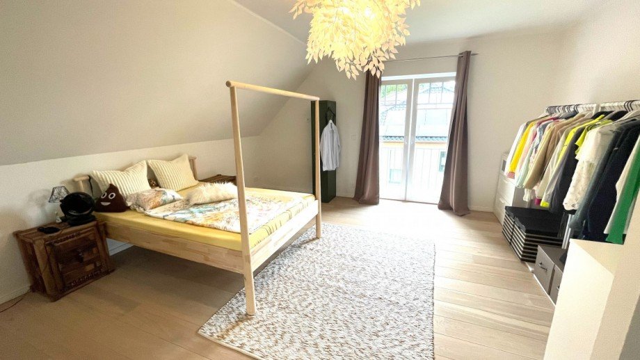 Schlafzimmer DG Einfamilienhaus Waldesruh
