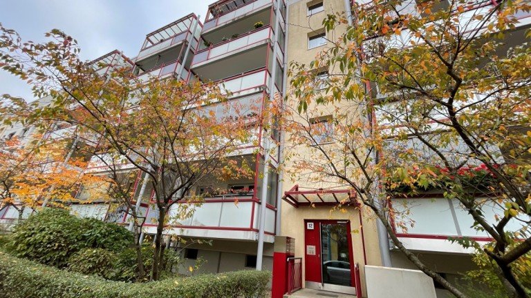 Hausansicht Berlin Etagenwohnung Eigentumswohnung Marzahn