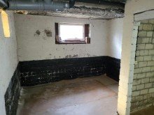 Keller Haus mit Keller im Bungalowstil in Kaulsdorf Nahe S-Bahnhof f�r Handwerker