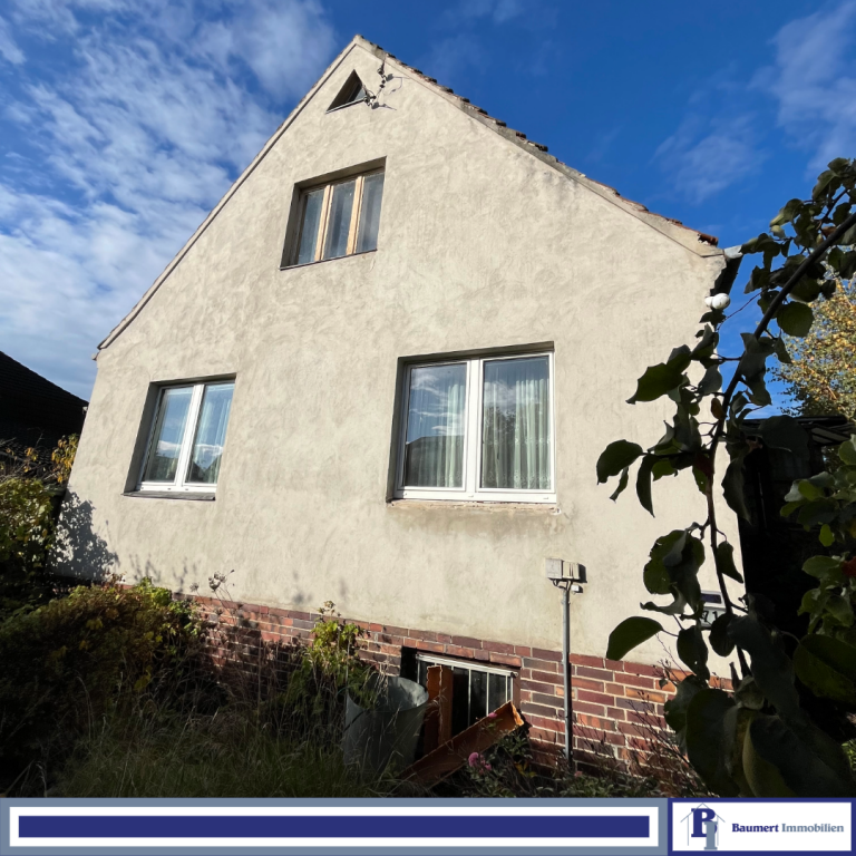 Hausansicht Berlin Einfamilienhaus Gestalten Sie Ihr Zuhause neu: Einfamilienhaus mit Potenzial in Bohnsdorf