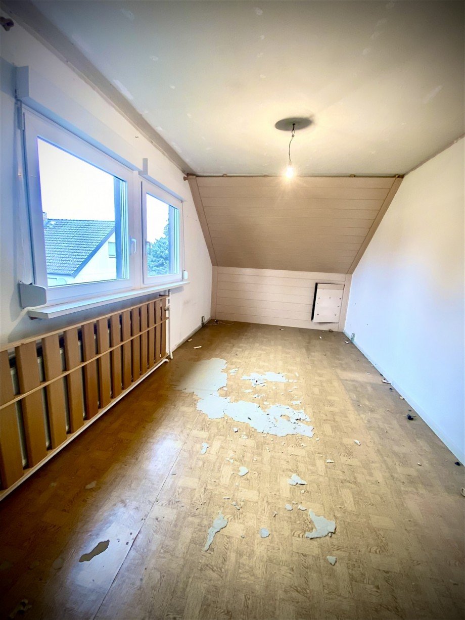 ZImmer 1 DG Einfamilienhaus Berlin