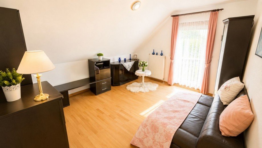 Zimmer 2DG Einfamilienhaus Berlin
