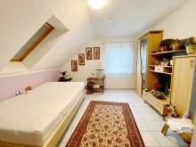 Zimmer 3 Dachgeschoss Einfamilienhaus mit 5 Zimmern und Garage in Biesdorf S�d