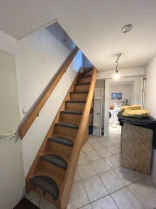Kellertreppe Oranienburg-Schmachtenhagen: Charmantes Einfamilienhaus mit Vollkeller, 2 B�dern und Garten