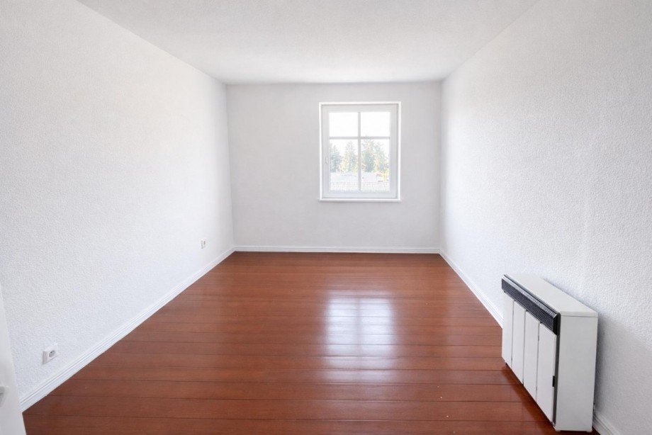 Zimmer1 DG Mehrfamilienhaus Berlin