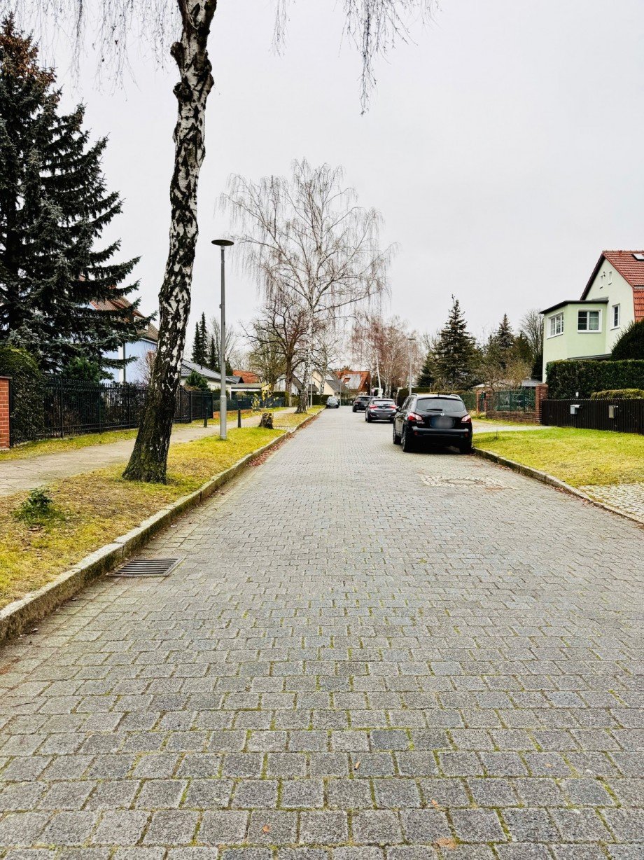 Stra�enansicht Einfamilienhaus Berlin