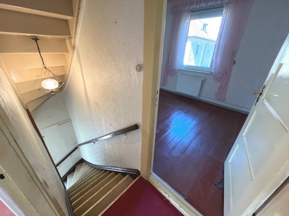 Treppenhaus Doppelhaush�lfte Berlin