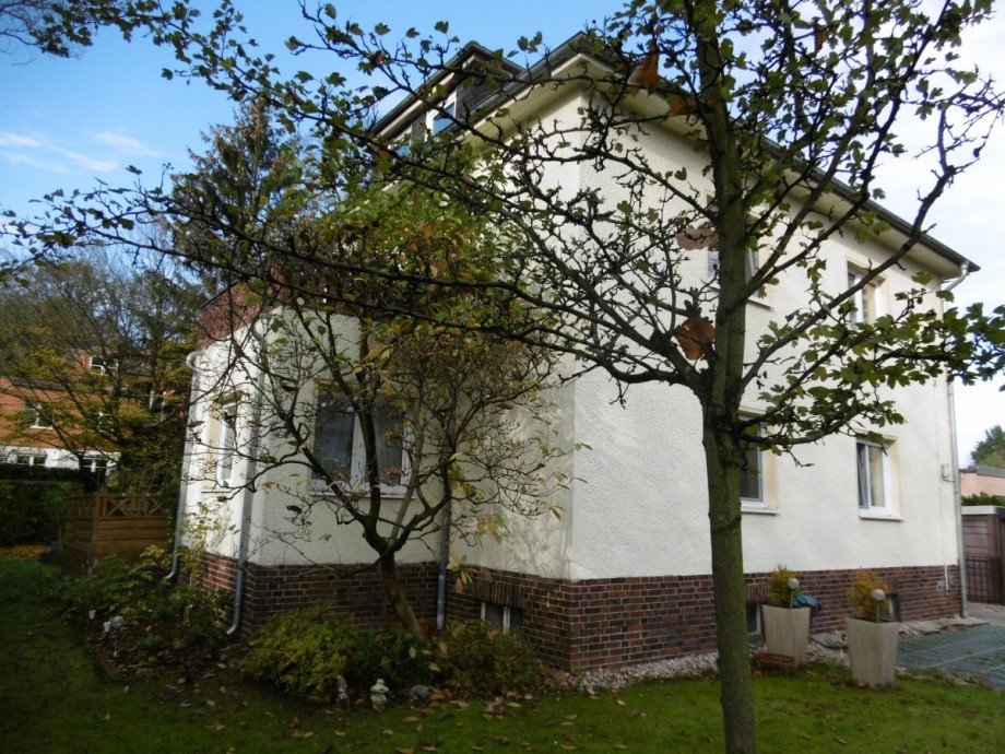 Blick von der Strasse Einfamilienhaus Berlin