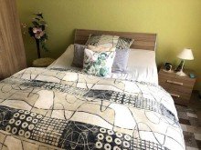 Schlafzimmer Neu: 3 Zimmer -  Bungalow mit Keller in Traumlage von Kaulsdorf S�d