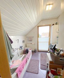 Bad Sehr gepflegtes Einfamilienhaus mit Keller nahe Kaulsdorfer See