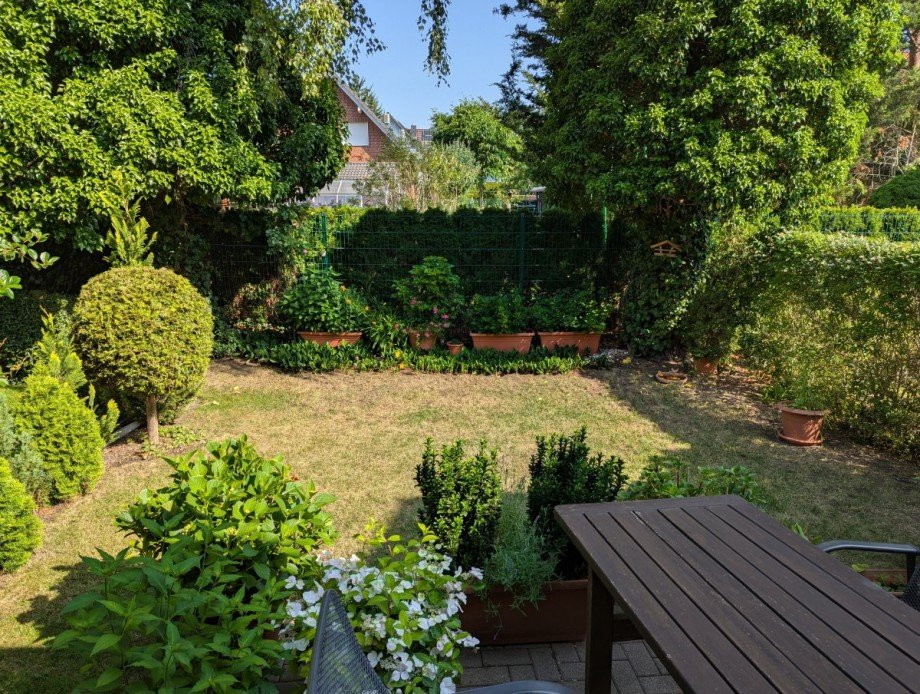 Blick in den Garten Reihenmittelhaus Berlin