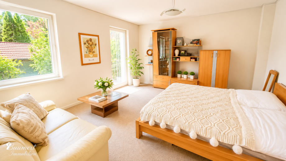 Schlafzimmer EG Einfamilienhaus Z�hlsdorf
