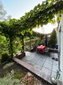 Privater Terrasse Traumwohnung mit Garten am S-Kaulsdorf - Bezugsfrei ab 01.04.2024