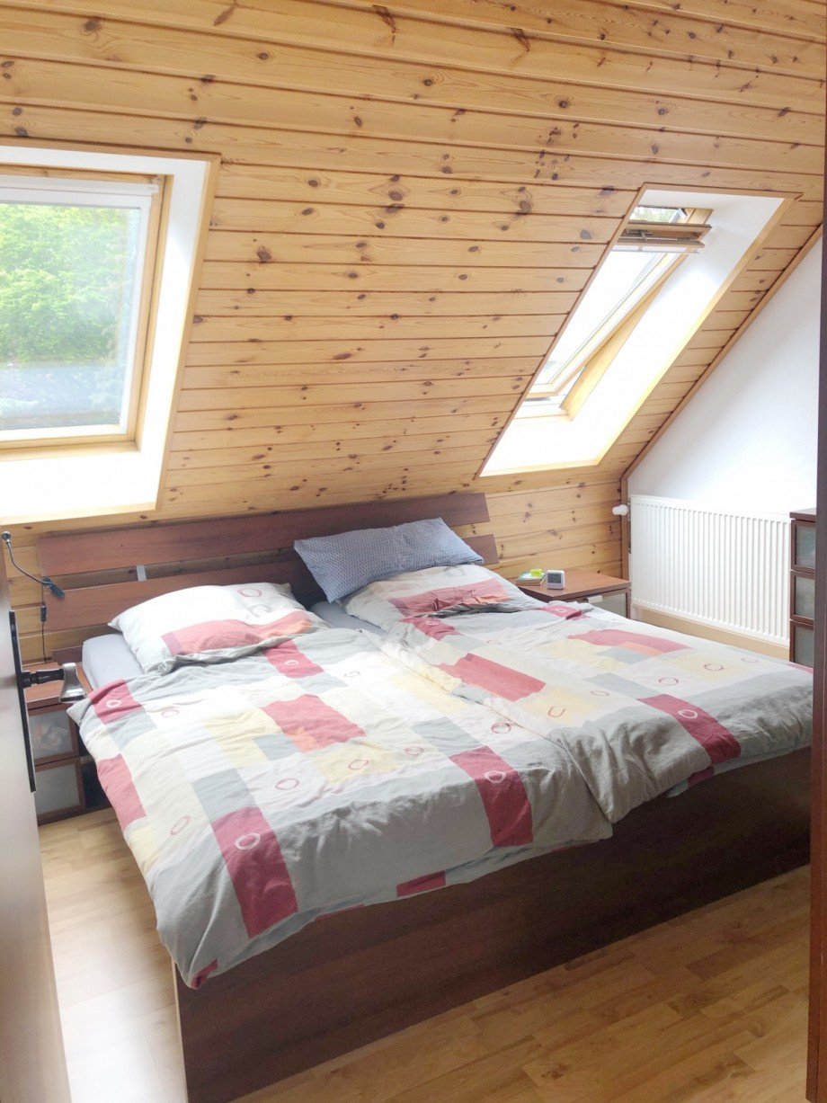 Schlafzimmer Doppelhaush�lfte Berlin