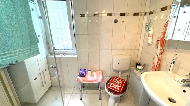 Bad EG Einfamilienhaus Berlin