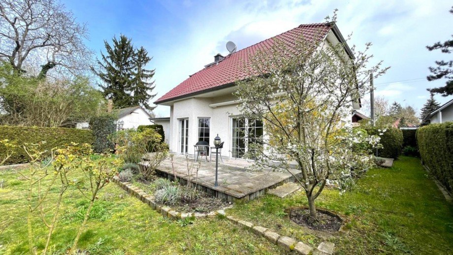 Blick vom Garten 1 Einfamilienhaus Berlin