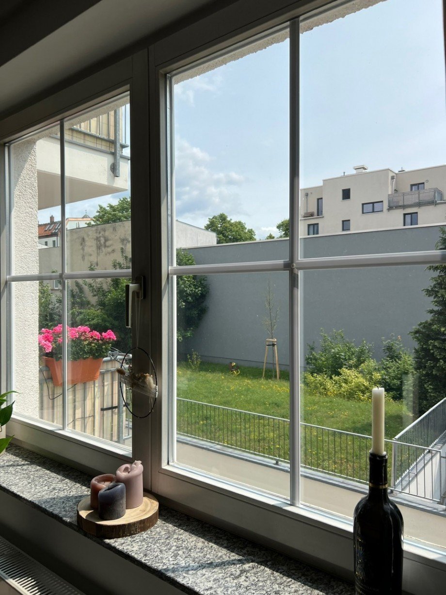 Blick ins Gr�ne Wohnung Berlin