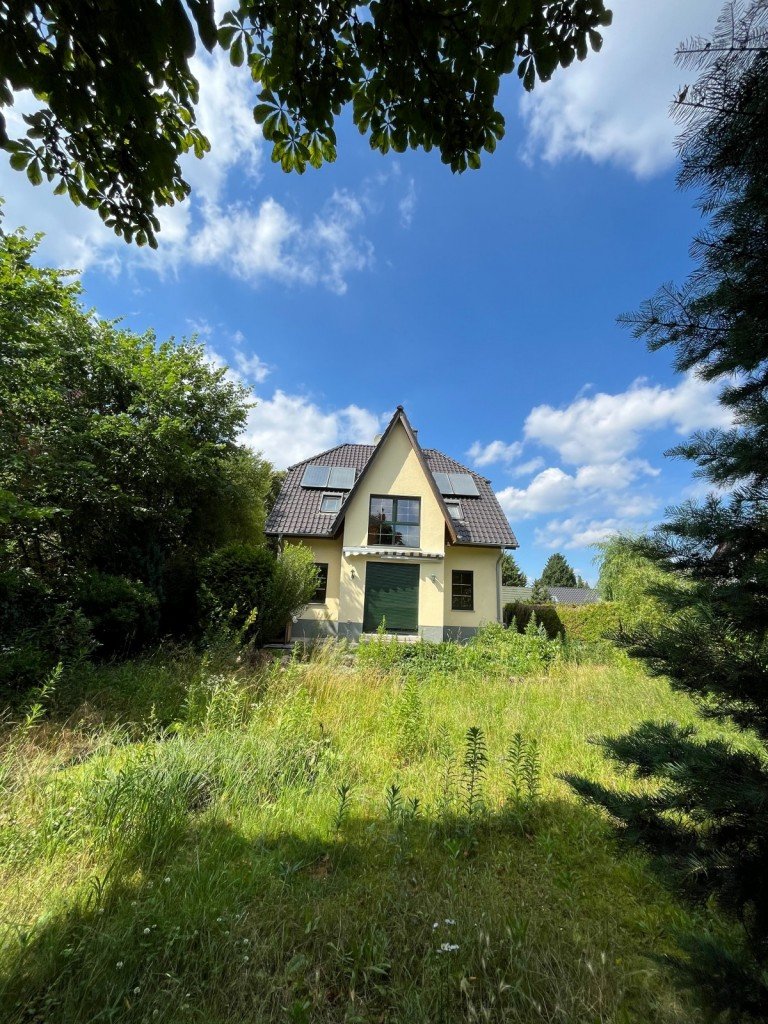 Garten Berlin Einfamilienhaus Einzigartiges Wohnen in K�penick: Gro�es Einfamilienhaus mit Einliegerwohnung in idyllischer Lage