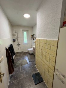 Badezimmer Einziehen & Wohlf�hlen - Bungalow in Kaulsdorf S�d