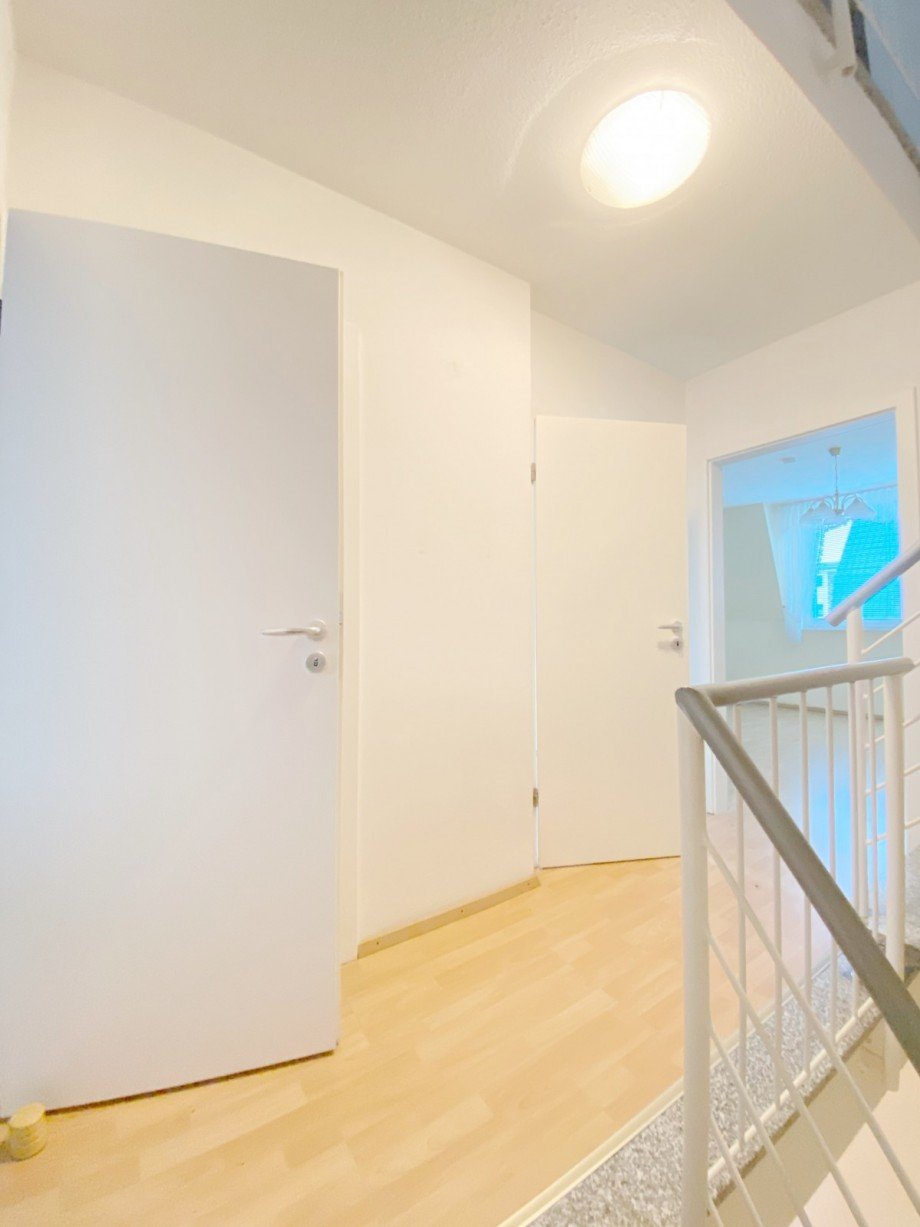 Flur OG Doppelhaush�lfte Berlin